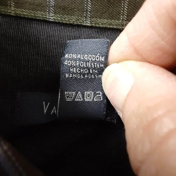 Van Heusen Mens Shirt Size XL 17-17.5 Long Sleeve Button Down Easy Care No Iron - Picture 5 of 8
